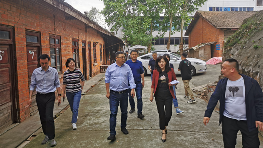 倪总带队检查嘉来资产认真的磨刀沟客栈清静事情